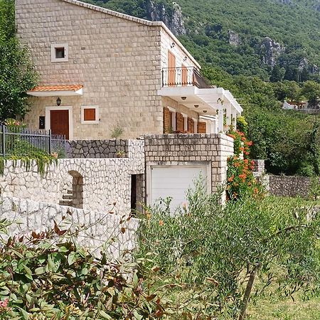 Villa Lidija Budva Buitenkant foto